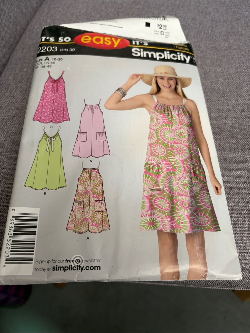 Simplicity Easy Women's Dress Pattern